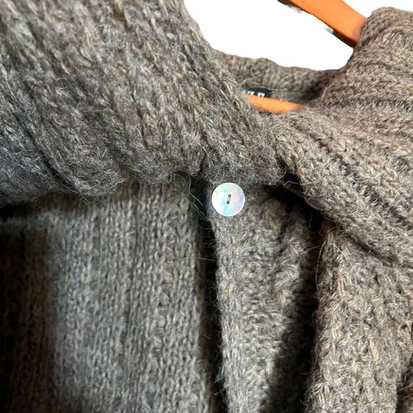 MaryStyle light brown wool & alpaca blend cardigan - Picture 7 of 11